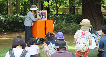 植物紙芝居の様子
